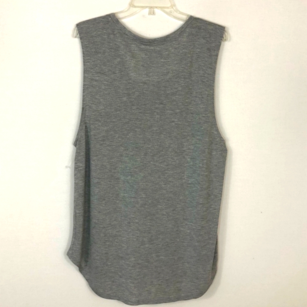 NWOT Women's Kiss Tank Top - Picture 4 of 4